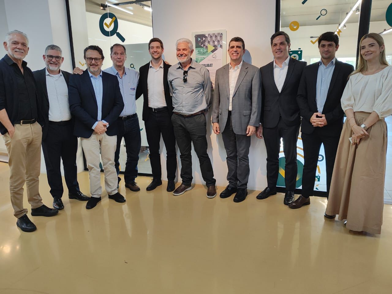 Imagem sem descrição